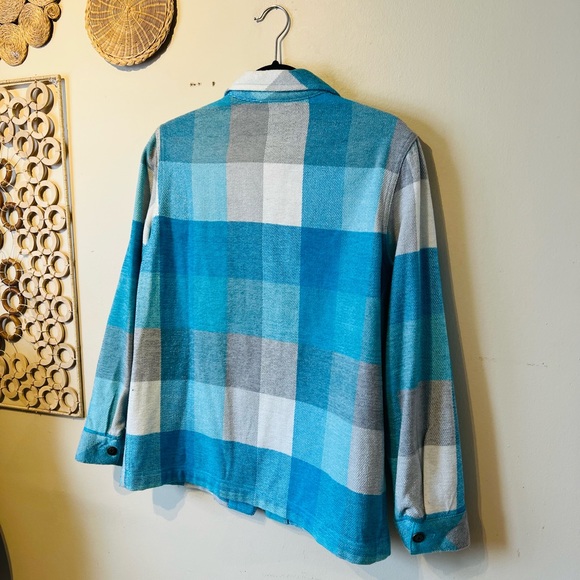 Carol reed size 8 blue button down shirt… - Picture 5 of 5